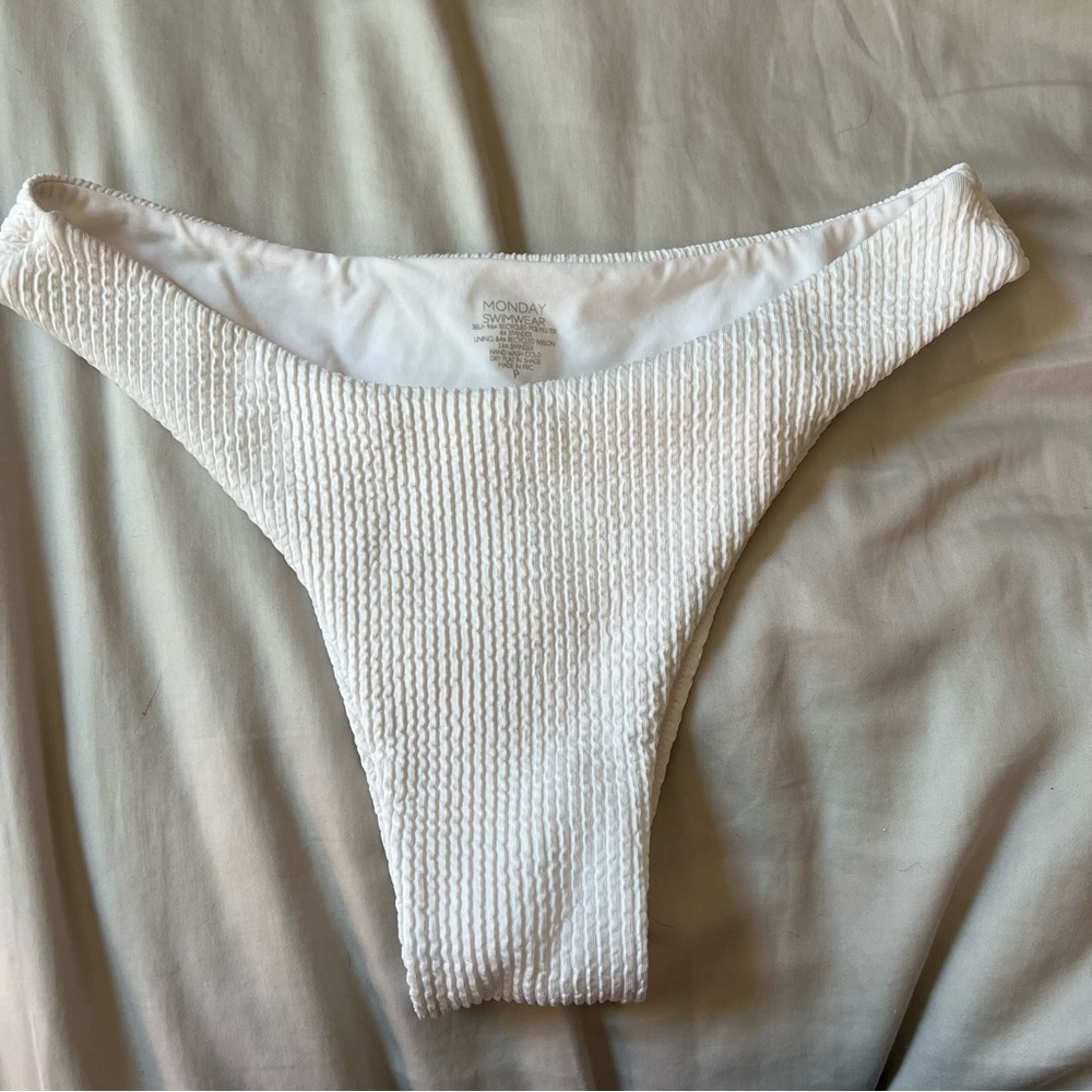 WORN ONCE Monday Swimwear Byron Bottom - White Sand Crinkle